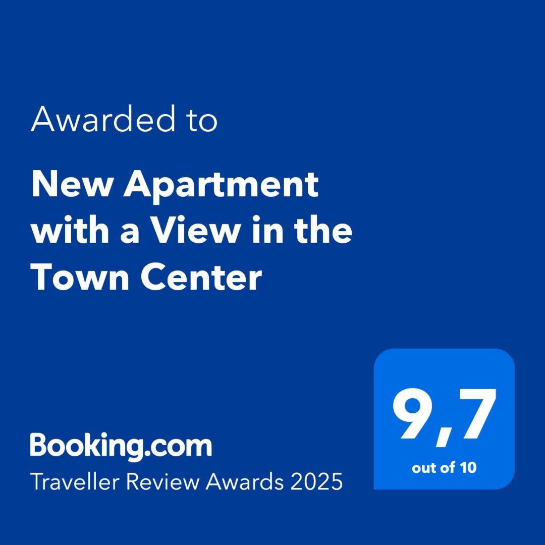 New Apartment With A View In The Town Center Narva Bagian luar foto